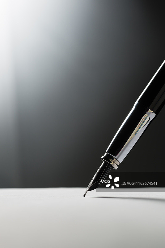 钢笔图片素材