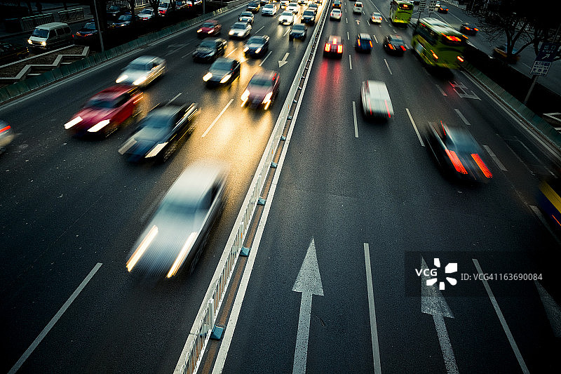 繁忙的交通图片素材
