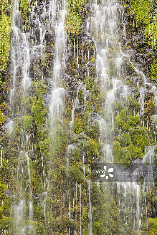 莫斯布雷瀑布特写，加利福尼亚州邓斯缪尔图片素材