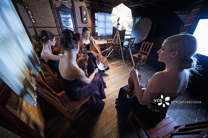 弦乐四重奏图片素材