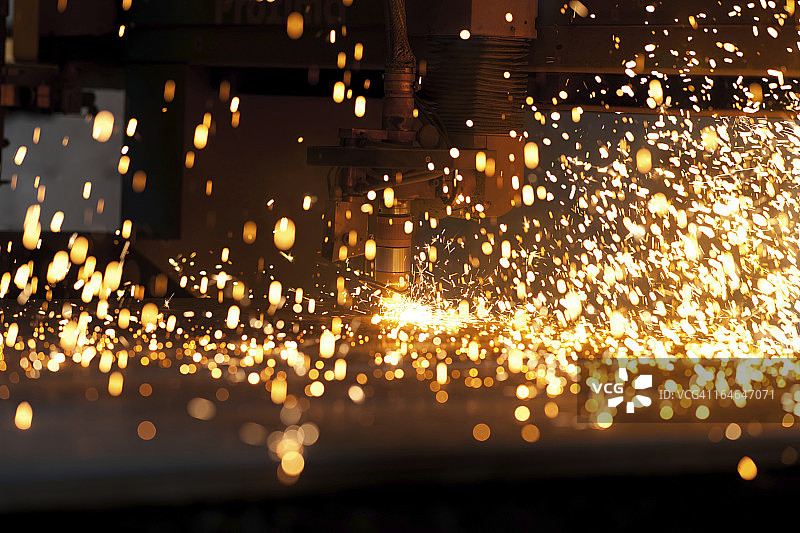 用等离子激光切割金属图片素材