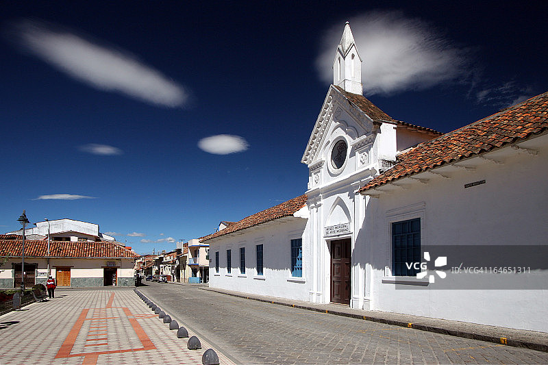 昆卡上空的奇异天空图片素材