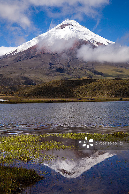 科托帕希火山图片素材