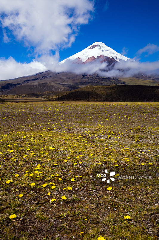 科托帕希火山图片素材