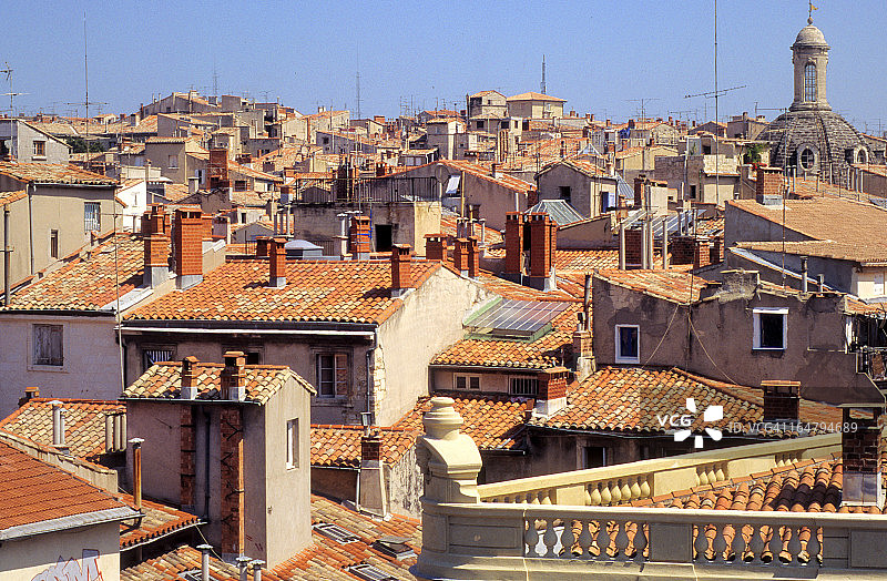 蒙彼利埃历史中心屋顶景观图片素材