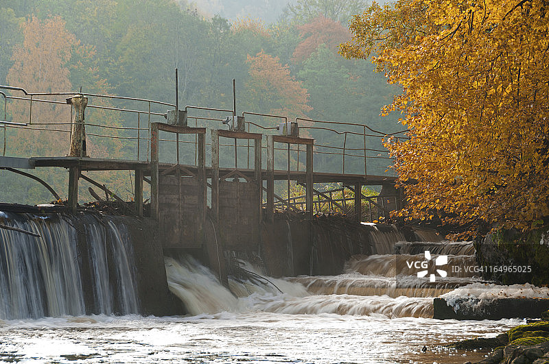 堰图片素材