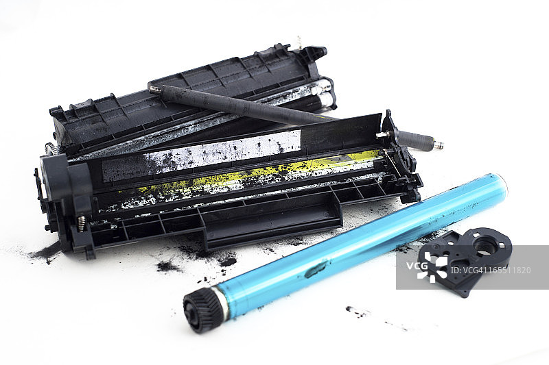 已拆卸的打印机碳粉盒图片素材