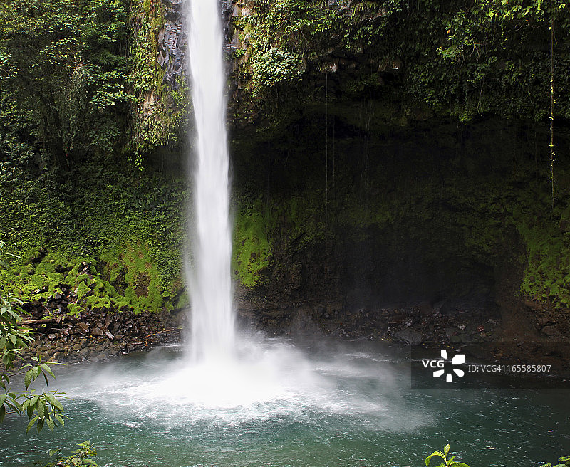 拉福图纳瀑布 - 热带美景图片素材