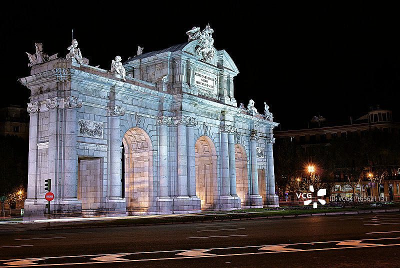 米拉拉，米拉拉……阿尔卡拉门图片素材