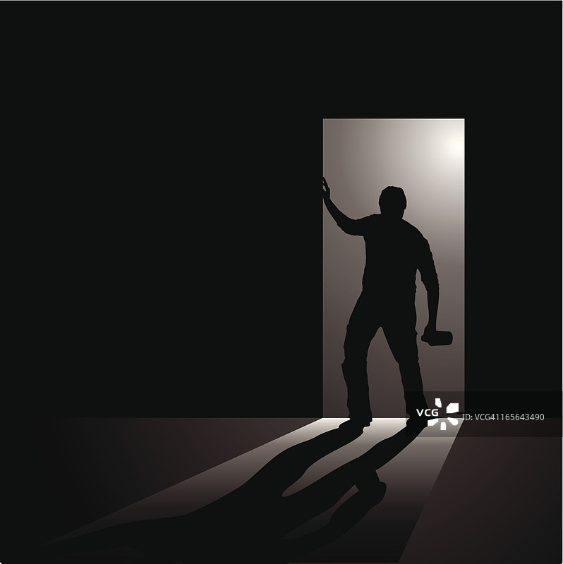 醉酒回家图片素材