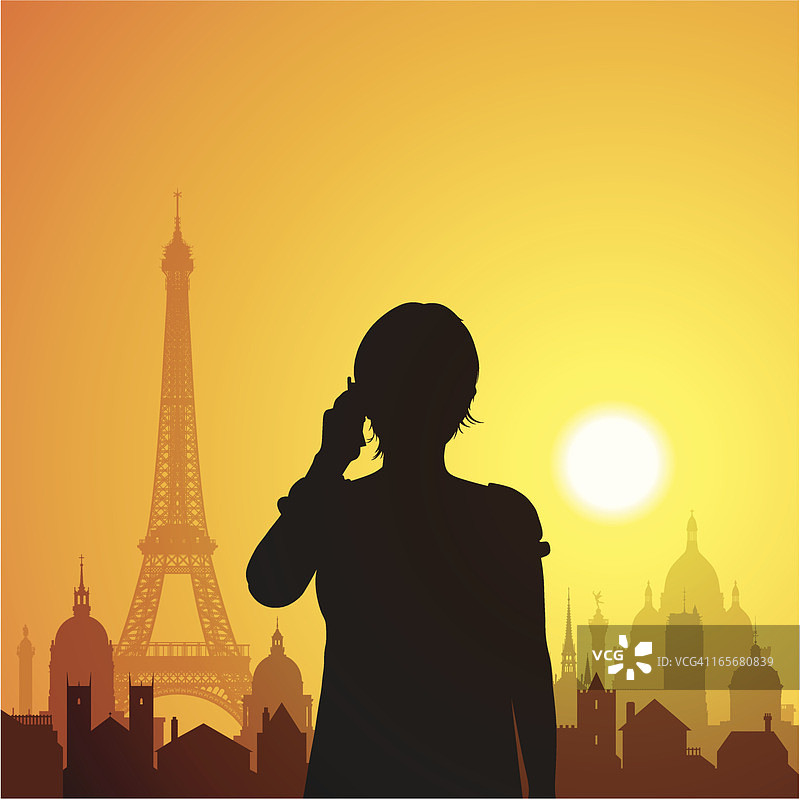 在巴黎打电话图片素材