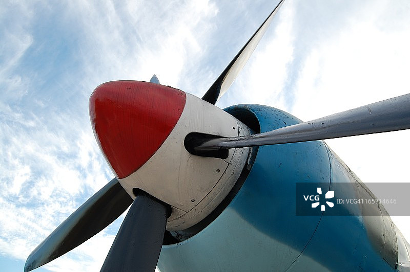 蓝色红色飞机螺旋桨图片素材