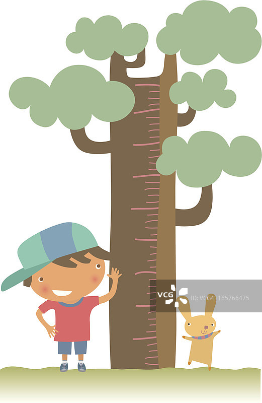 男孩和宠物在树上量身高图片素材