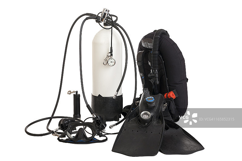 白色背景下的潜水装备图片素材