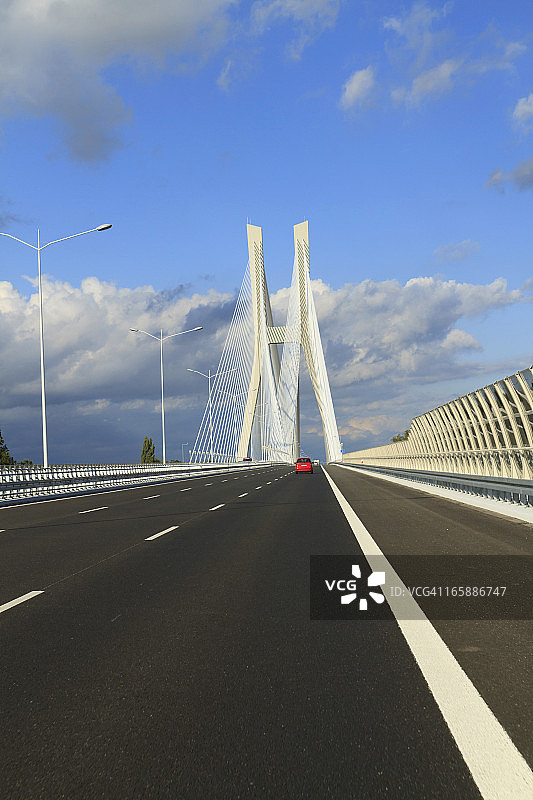 公路与斜拉桥图片素材