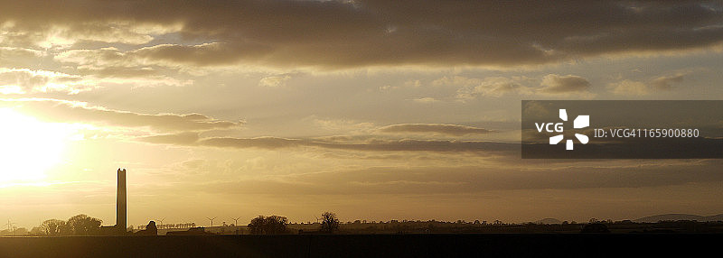 基尔代尔的爱尔兰圆形塔楼图片素材