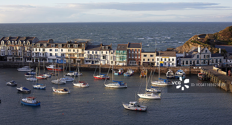 港口中的船只图片素材