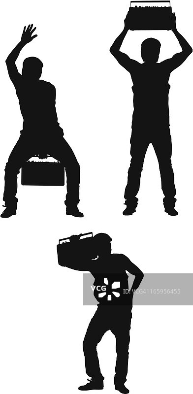 男人手持手提音响的组图图片素材