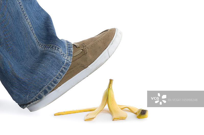 踩到香蕉皮图片素材