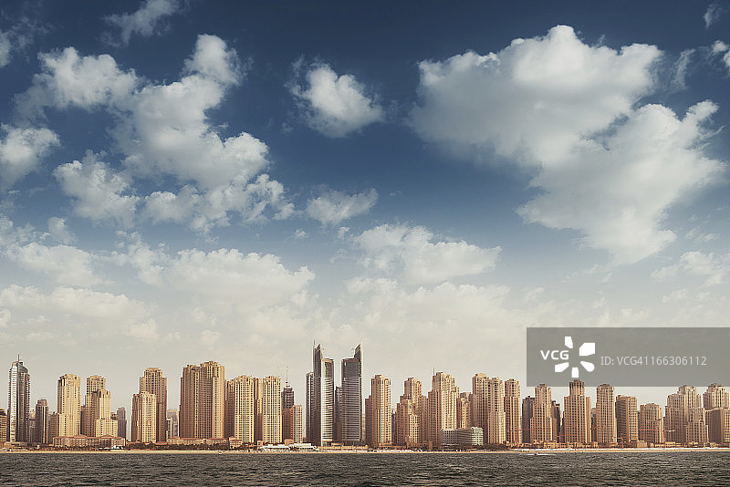 迪拜码头天际线图片素材