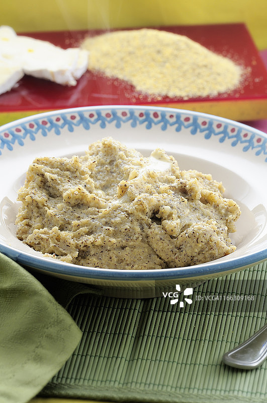 塔拉尼亚玉米粥图片素材