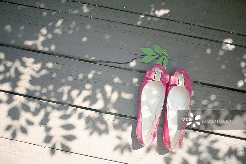 粉色平底鞋图片素材