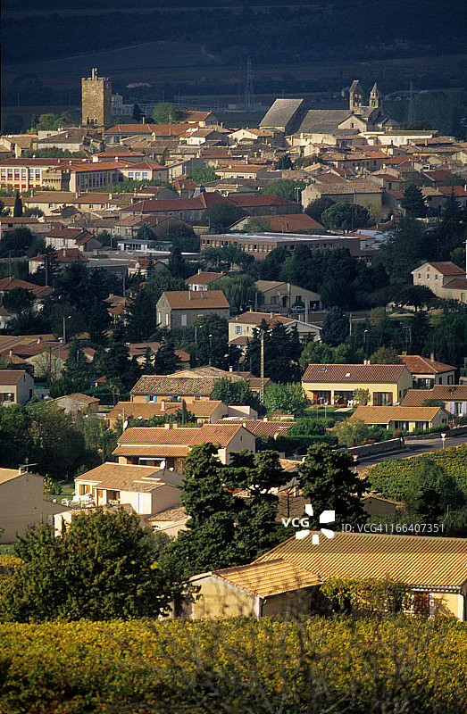 瓦尔雷阿斯：罗纳河丘法定产区图片素材