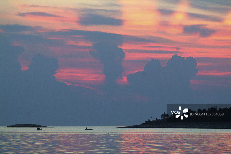 克罗地亚伊斯特拉罗维尼日落图片素材