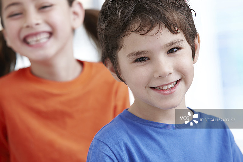 培养热爱生活的孩子图片素材