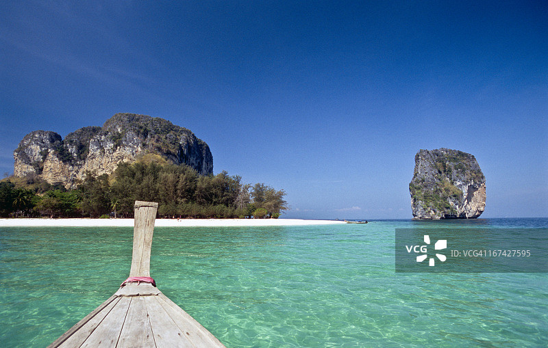 泰国甲米府，波达岛长尾船图片素材