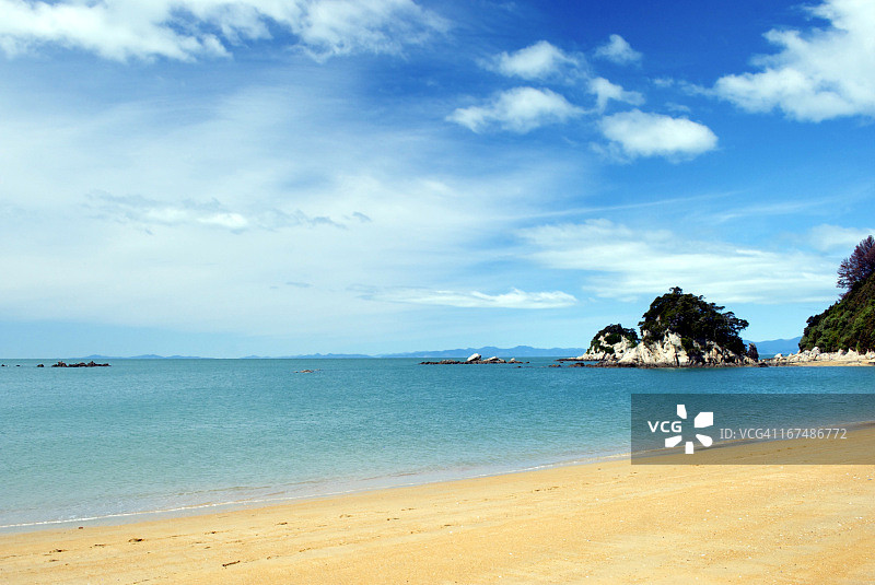 托勒斯岩石和小凯特里特里湾，塔斯曼，新西兰图片素材