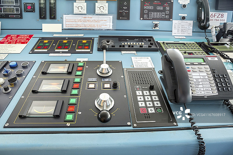 大型船舶的控制区域图片素材