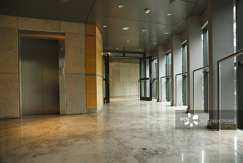 现代办公楼内景图片素材