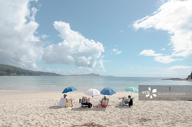 又一天在办公室图片素材