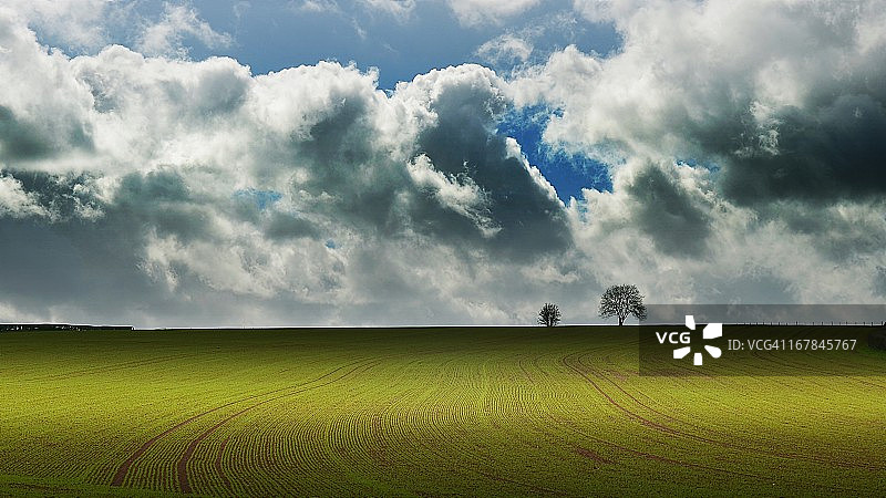 我爱云朵……图片素材