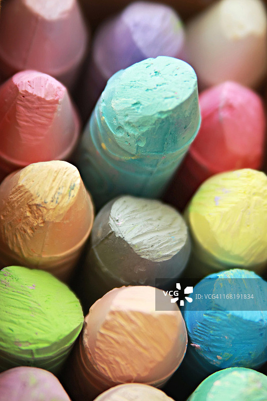 人行道粉笔图片素材