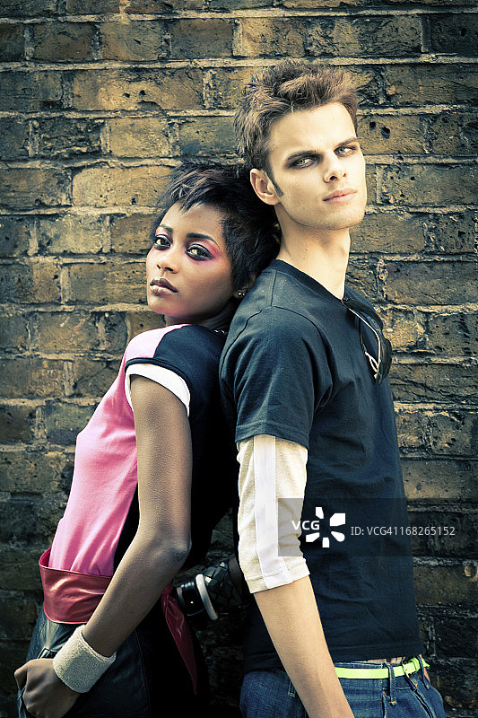 年轻时尚情侣图片素材