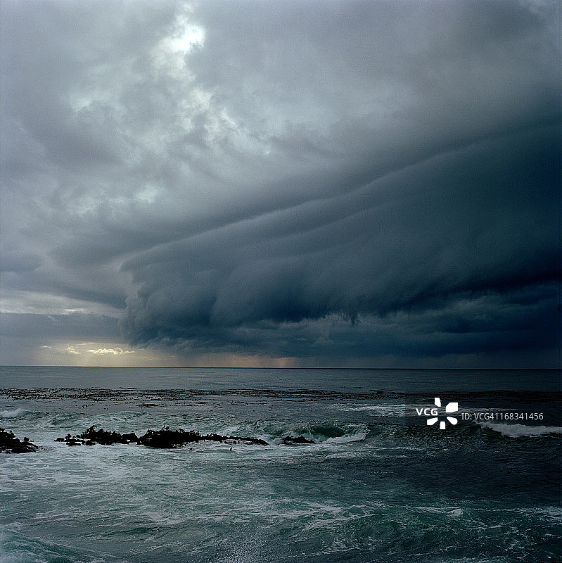大型海洋风暴图片素材