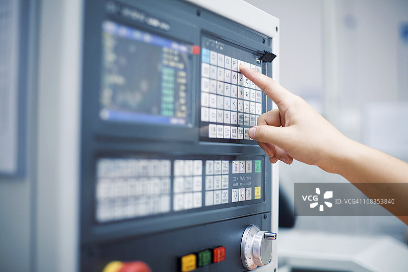 触摸屏幕上的手图片素材