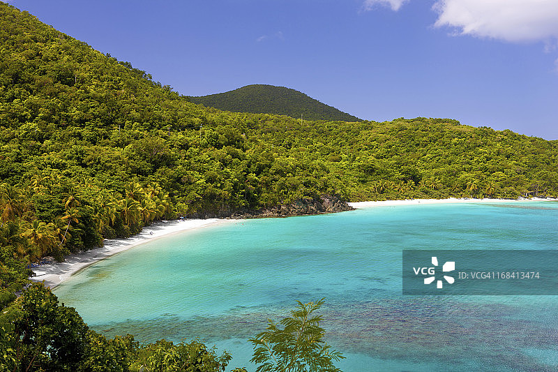 美属维尔京群岛圣约翰的吉布尼海滩和霍克斯内斯特湾图片素材