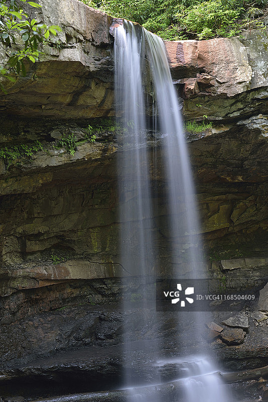 俄亥俄派尔州立公园的黄瓜瀑布图片素材