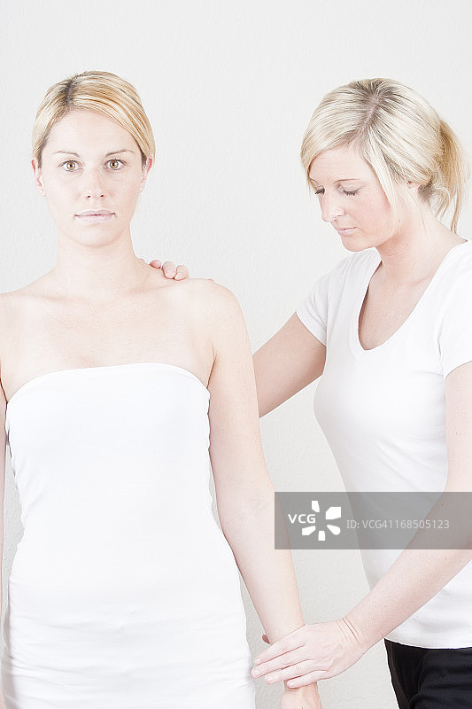 肩部力量测试图片素材