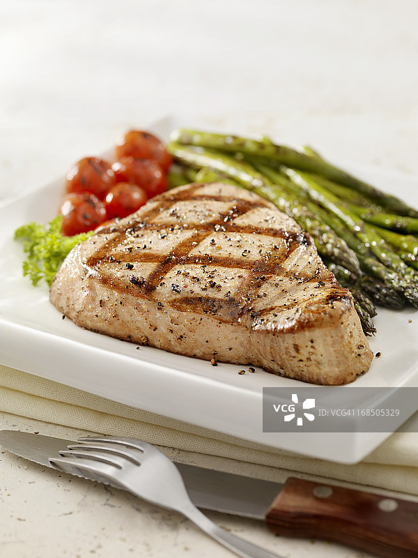 烤金枪鱼牛排图片素材