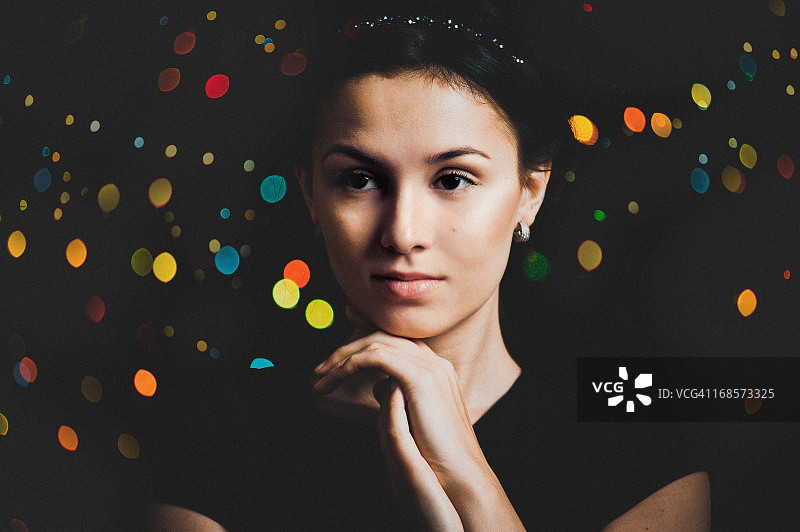 影棚里的女人图片素材