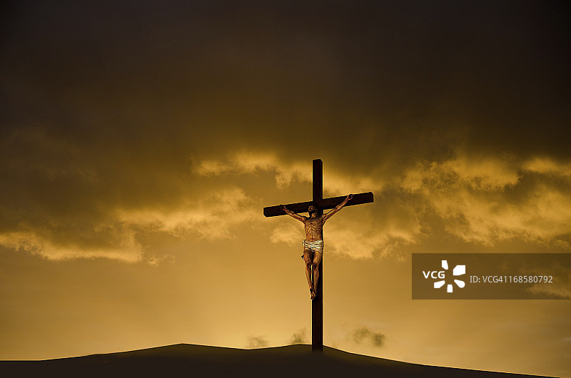 耶稣受难日的十字架图片素材