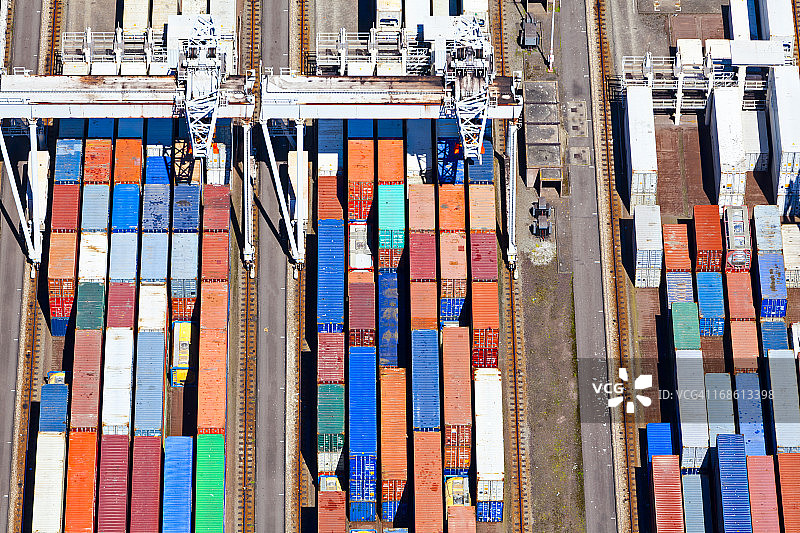 大型集装箱码头鸟瞰图图片素材