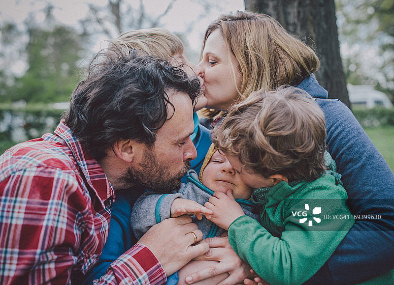 幸福的家庭图片素材