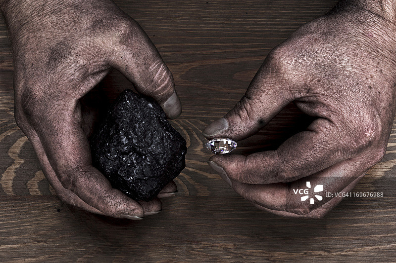煤炭成就钻石图片素材