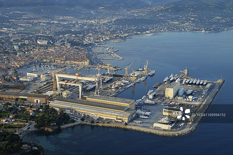 拉西奥塔港口和城市鸟瞰图图片素材