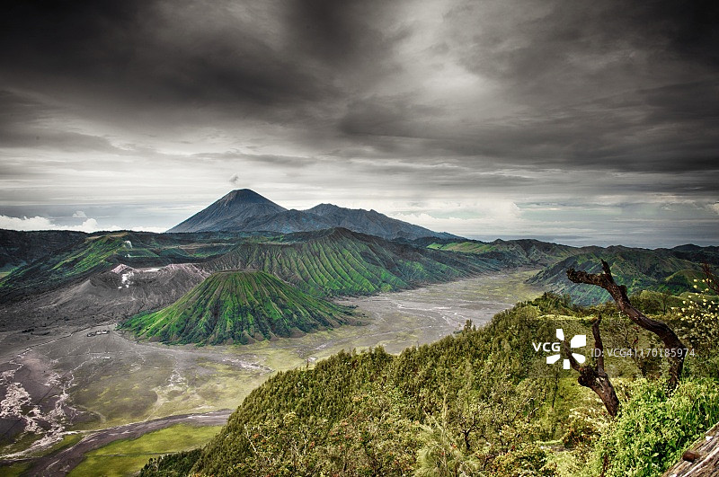 布罗莫-腾格尔-塞梅鲁国家公园图片素材